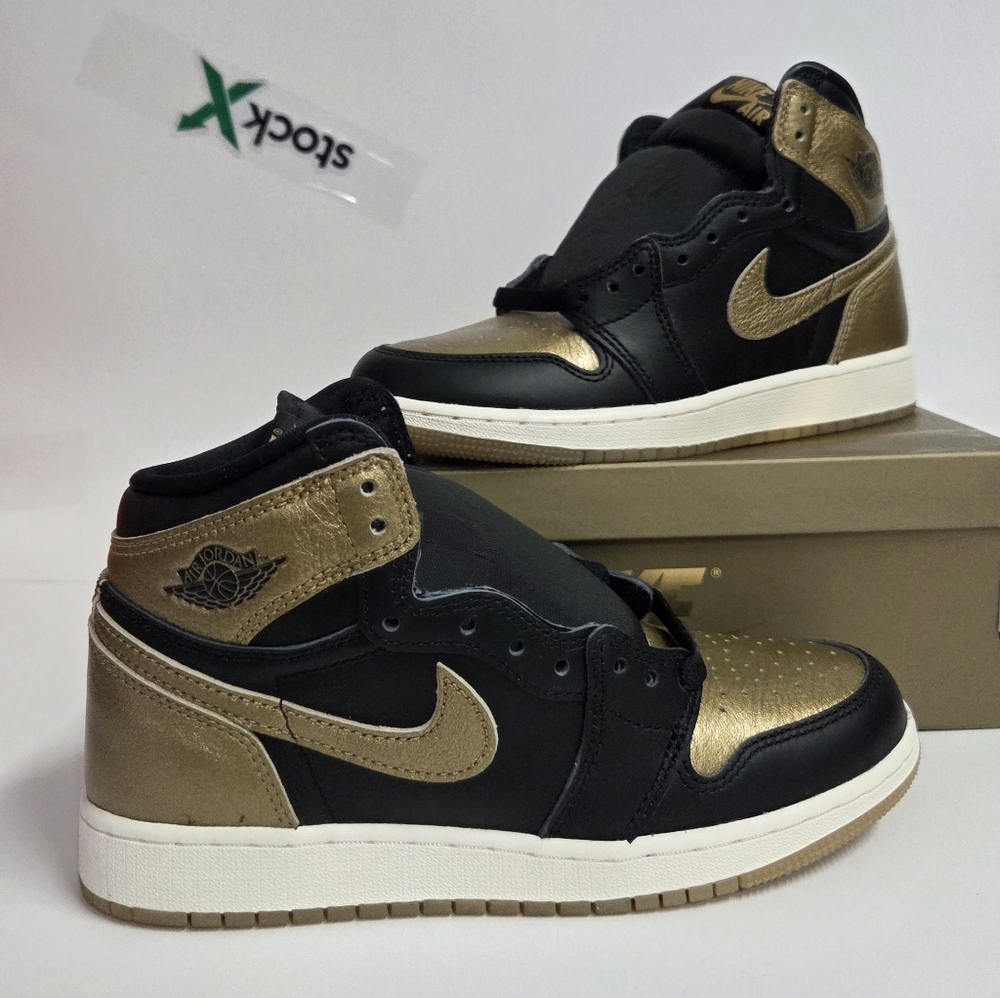 Nike Kid's Jordan 1 AJ1 Retro High GS OG Black Metallic Gold Shoes FD1437-071
